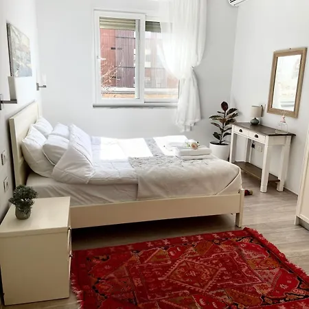 Apartament Capital