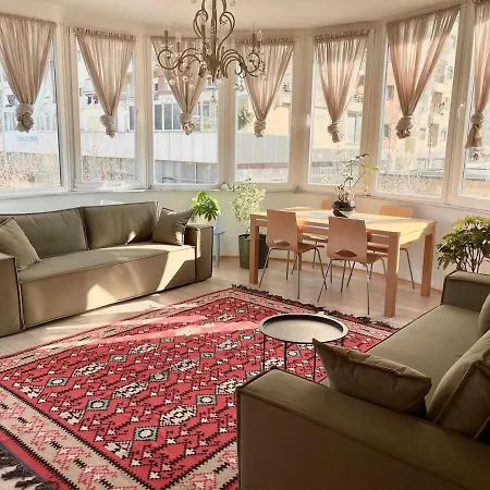 Apartament Capital